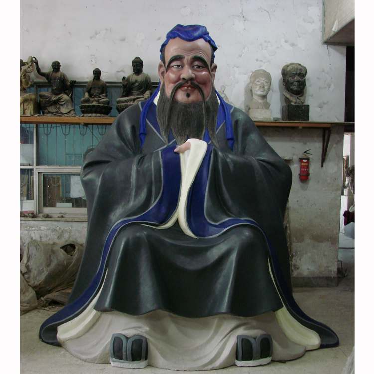 楼永泉彩塑《孔子》