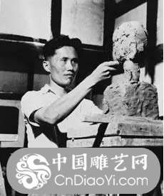 陈云岗：刘开渠雕塑艺术风格简述 ----兼论与王子云先生艺术路径之异同