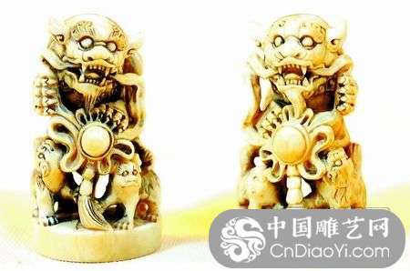 清中期苏州牙雕优秀作品 精巧玲珑象牙对狮