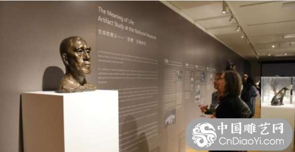 新中国第一代雕塑家刘士铭艺术巡展亮相华盛顿  中国新闻网