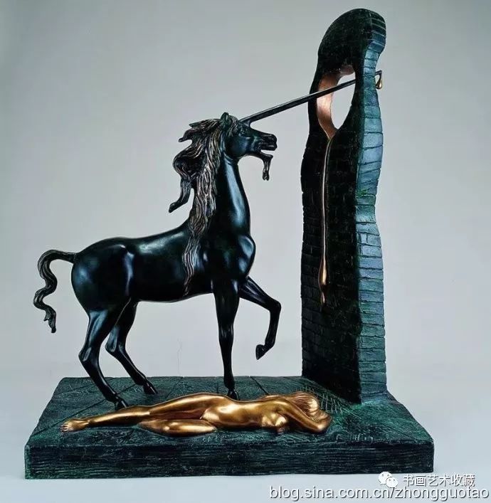 艺术：萨尔瓦多·  达利的青铜雕塑